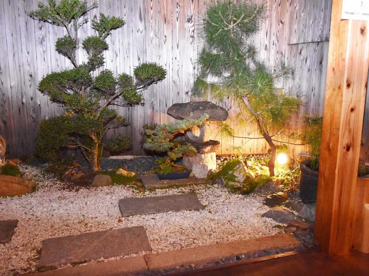 Vila K-style kinkakuji Kjóto 0*,  Japonsko